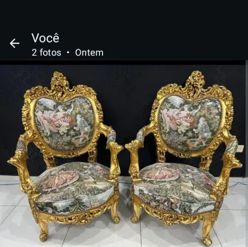 Par de poltronas Luis XV , tecido Goublein, folhada ouro 