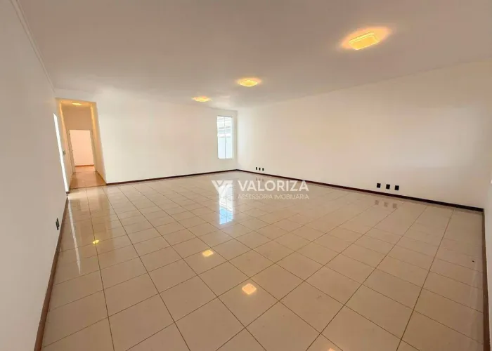Casa com 3 quartos para alugar, 300 m² por R$ 8.700/mês - Condomínio Residencial Aldeia da