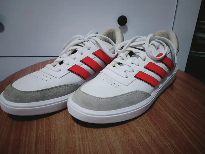 Tênis Adidas courtblock masculino N.40
