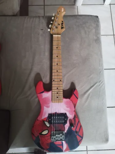 Guitarra barata