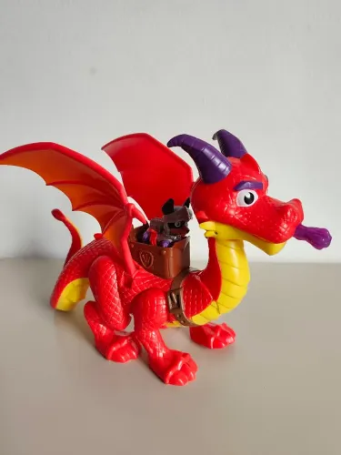 Boneco Patrulha Canina Cavaleiros de Resgate - Sparks e Claw Dragão