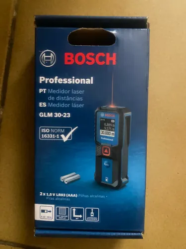 Trena laser Bosch lacrada