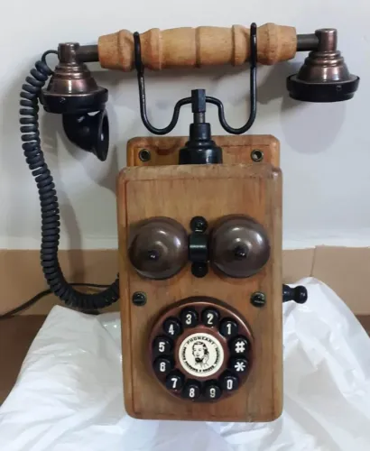 Telefone de parede vintage para decoração