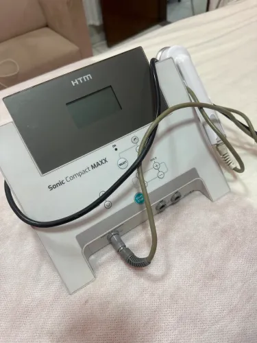 Aparelho de Ultrassom HTM Sonic Compact MAXX em excelente estado de conservação.