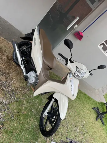 HONDA BIZ IMPECÁVEL!