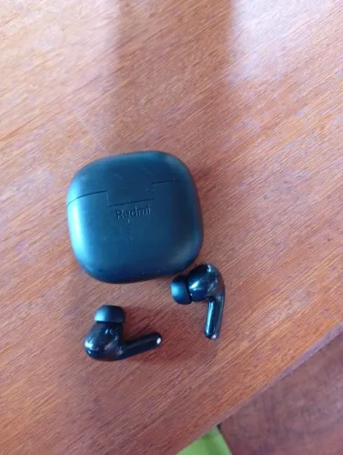 Fone semi novo
