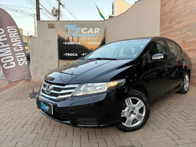 Honda City Sedan DX 1.5 Flex 16V Mec. 2013