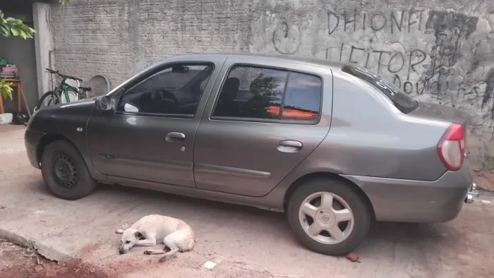 Renault Clio Sed. Privilège Hi-flex 1.0 16V 4P 2007