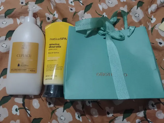 Natura Ekos creme de cupuaçu e ameixa dourada -boticario