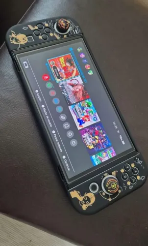 Switch Oled + 126GB + Mario Kart