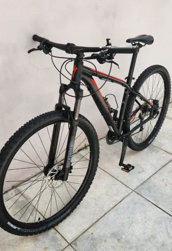 Specialized Rockhopper 29 Deore Rockshox 
