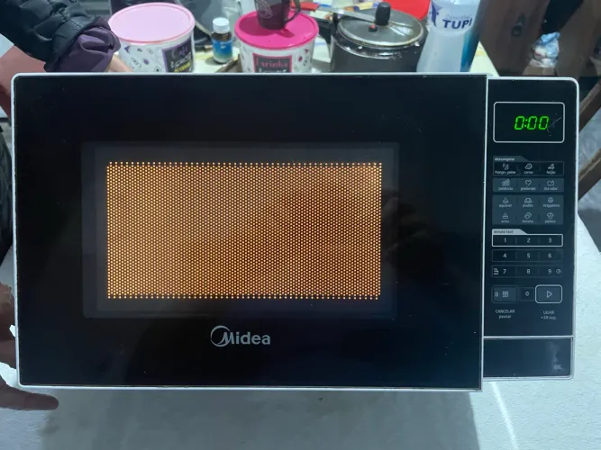Vendo Microondas Midea 20 Litros Funcionando 03 Meses de Garantia 