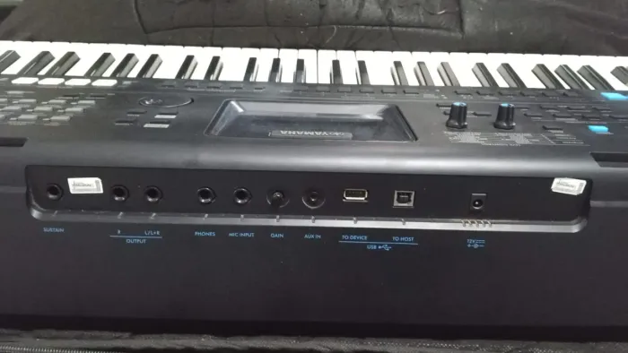 Teclado Yamaha