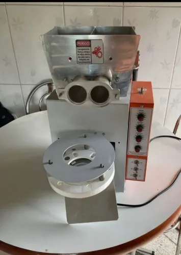 Máquina de fazer Salgado e Churros