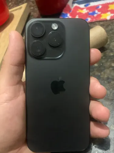 iPhone 15 pro 256gb
