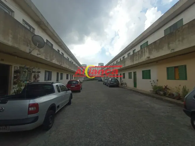 Casa com 2 quartos para alugar, 69,81 m² - bairro - Vila Rio de Janeiro Guarulhos/SP R$ 1.