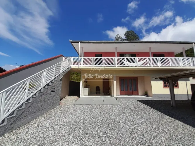 Casa 4 Dormitórios São Pedro Guabiruba