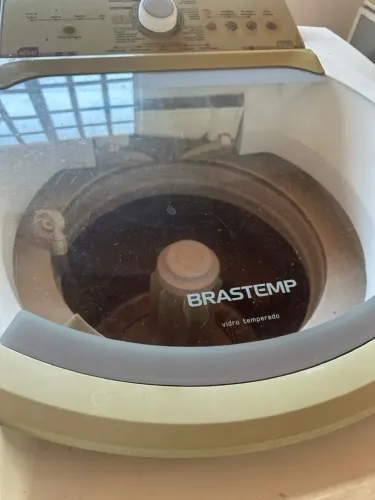 Lava roupas Brastemp 
