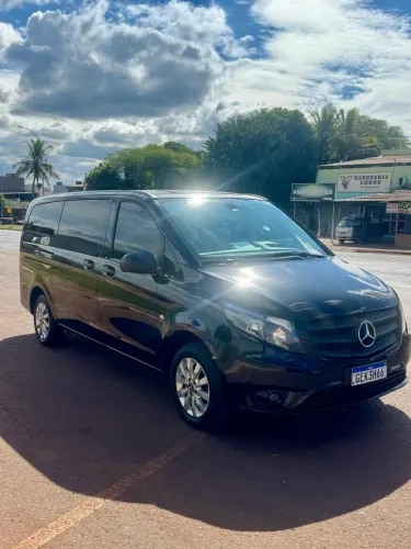 Mercedes-Benz Vito Tourer 119 Luxo 2.0 Flex 8lug. Mec. 2017