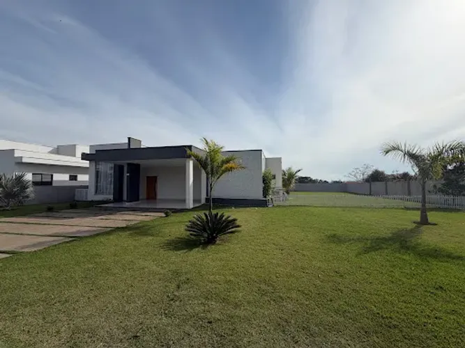 Casa com 3 dormitórios à venda, 250 m² por R$ 920.000,00 - Condomínio Ninho Verde I Eco Re