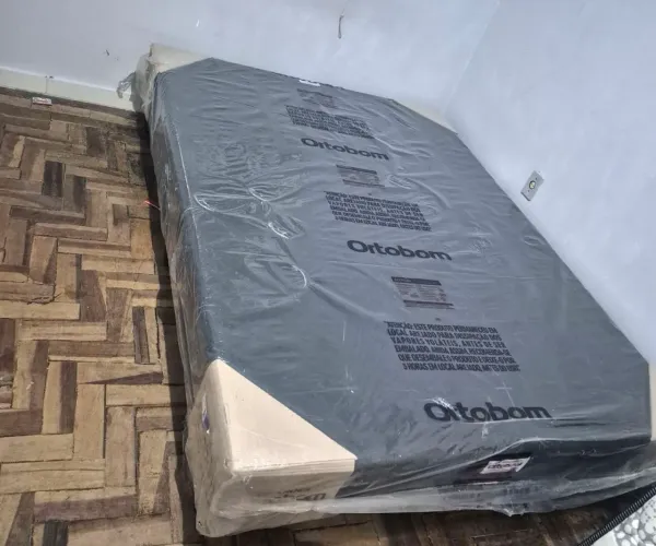 Cama box
