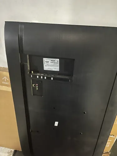 Televisor Samsung tela quebrada un55tu8000