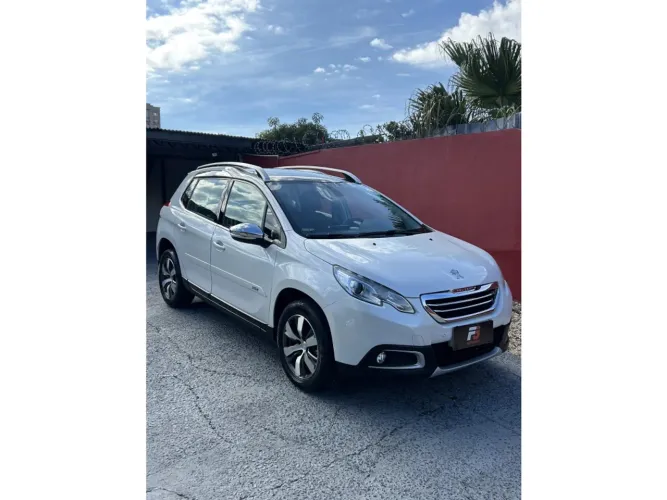 Peugeot 2008 Griffe 1.6 Flex 16V 5P Aut. 2017