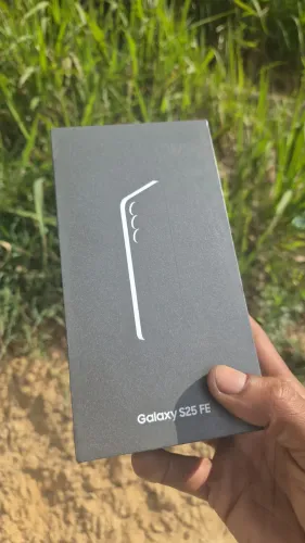 SAMSUNG GALAXY S25 FE