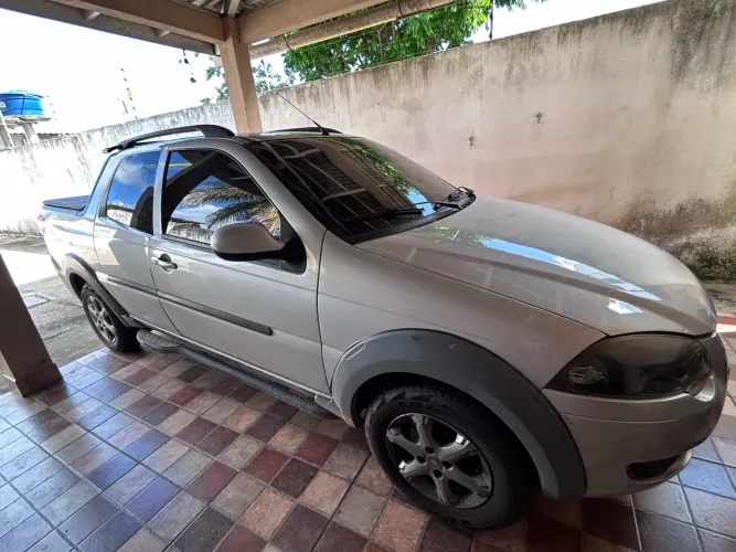 Fiat Strada Trekking 1.6 16V Flex CD 2016