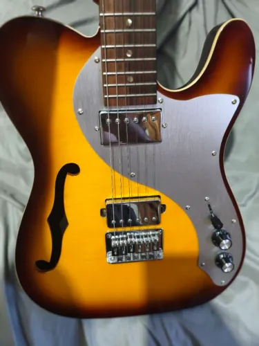 Vendo guitarra striberg nova 