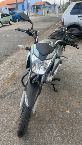 Vendo 160 fan 2020 recibo em branco no meu nome