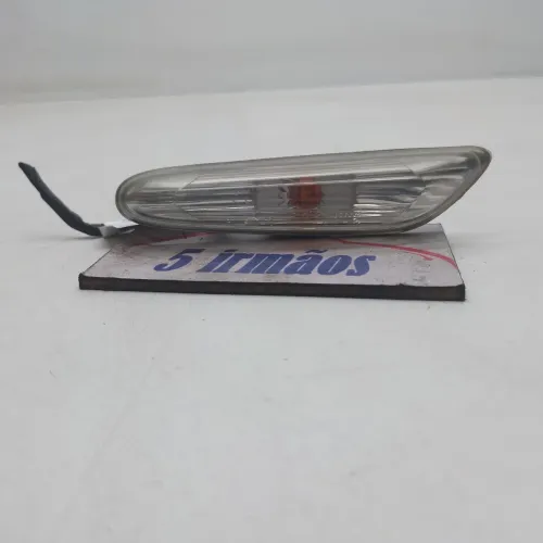 Pisca Seta Paralama Dianteira Direita Bmw 118i 2.0 Asp 2009 Direito Transparente
