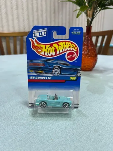 Hot Wheels Vintage '58 Corvette - abre capô