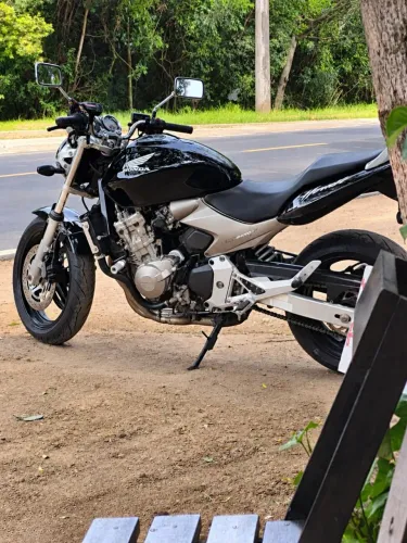 Honda Hornet 600F 2005 Carburada - Muito Conservada - R$ 25.000