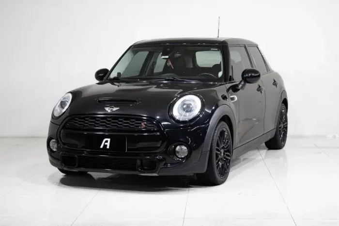 Mini Cooper 2.0 16V Twinpower Gasolina S 4P Steptronic 2015