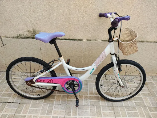 Bicicleta Caloi Aro 20, ideal para crianças