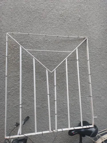 Mini portão de ferro