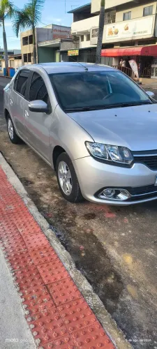 Renault Logan Dynamique Hi-flex 1.6 8V 4P 2014