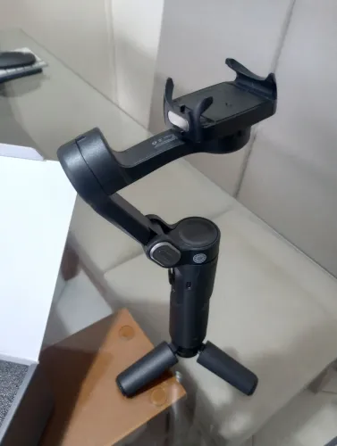 Estabilizador Gimbal AOCHUAN Smart XE