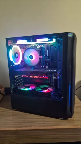 CPU Gamer troco por Clarinete Selmer Sib