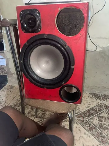 Vendo caixa trio