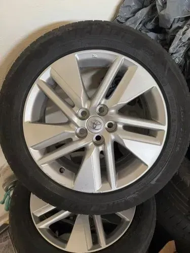 Vendo rodas completa original do corolla aro 16
