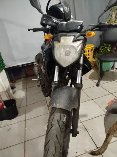 Fazer 250 ano 2011 moto pra andar em interior