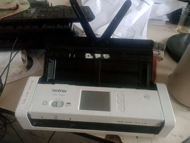 Scanner Wi Fi Compacto Brother ads-1700w