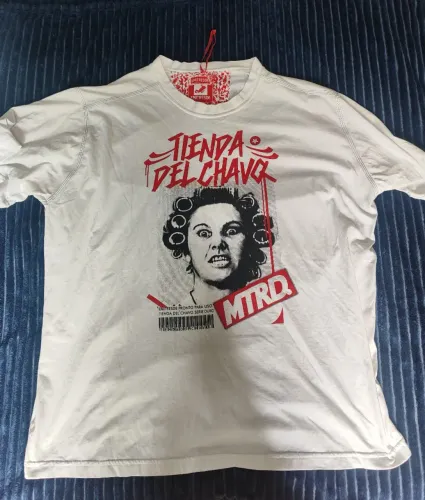 Camisa Hip Hop Urbano style Emitresde Dona Florinda Irritada Coleçao Tenda do chaves !