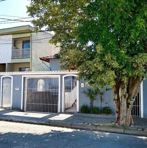 Sobrado com 05 dormitórios para venda e locação, 320 m² na Vila Curuçá - Santo André/SP