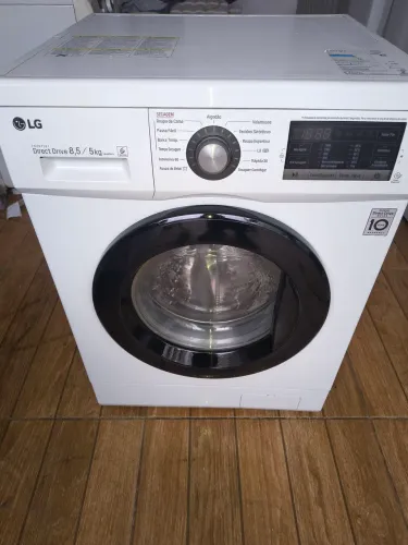 Lava e seca LG 