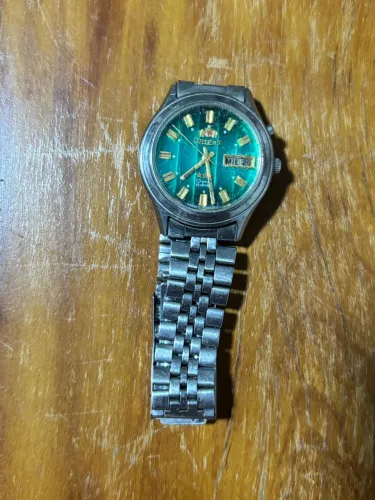 Orient Automático Vintage Verde com Calendário Duplo Funcionando