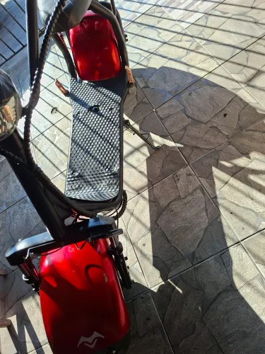 Scooter eletrica 2000w, excelente estado