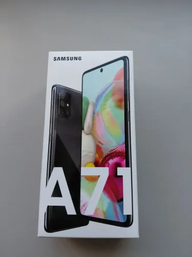 Smartphone Samsung Galaxy A71 em bom estado. Liquido. 